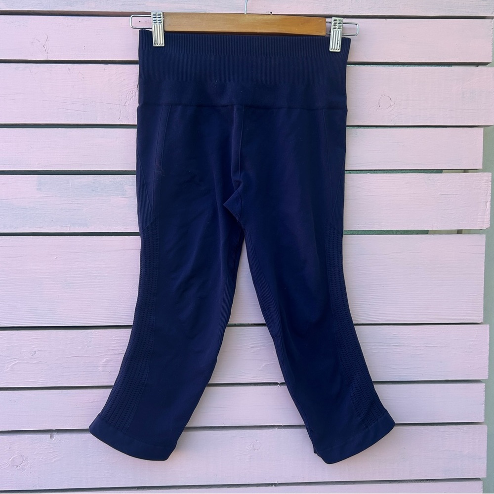 Lululemon Leggings - Picture 3 of 4